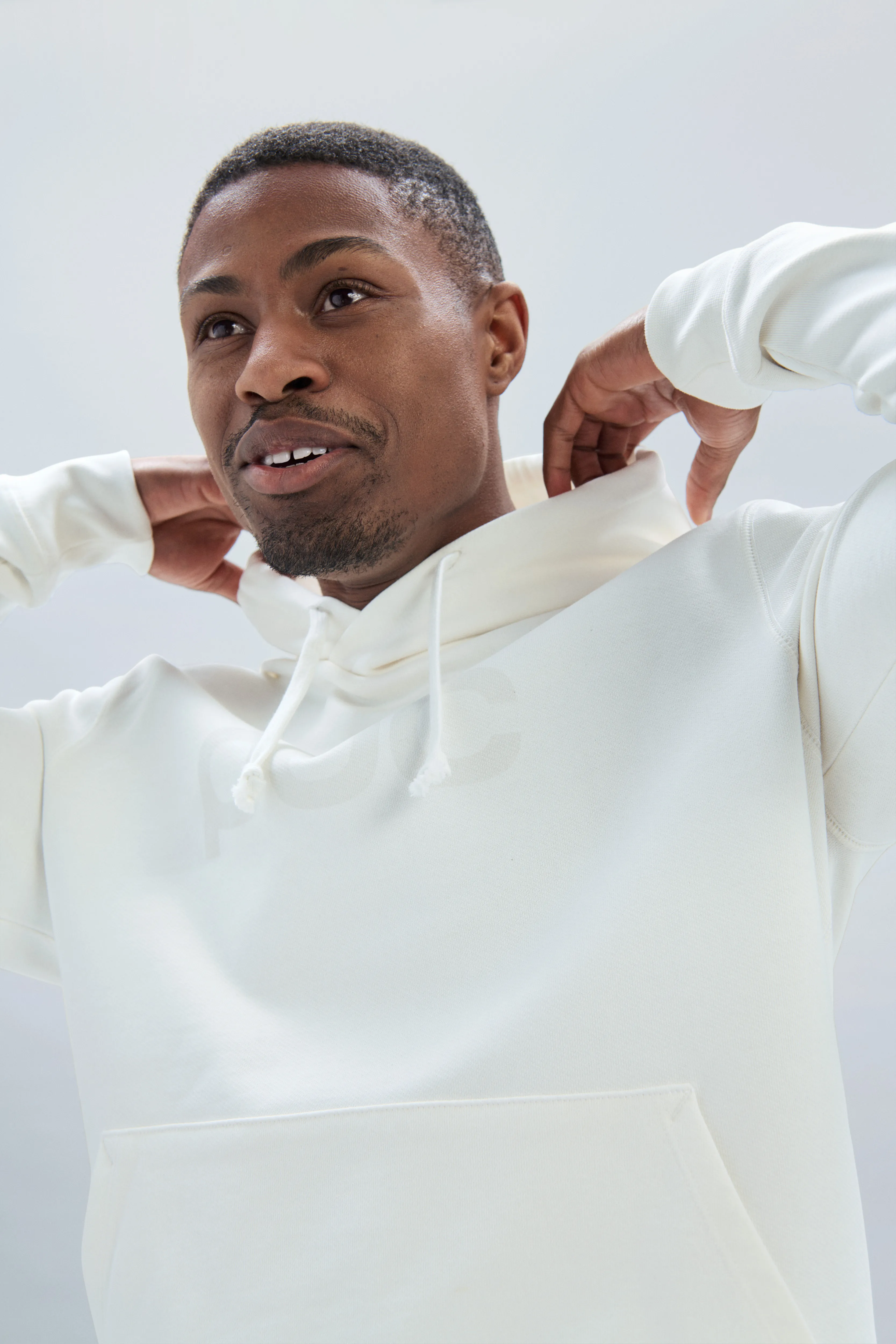 POC Men's POC Hood Selentine Off White | Buy POC Men's POC Hood Selentine Off White here | Outnorth