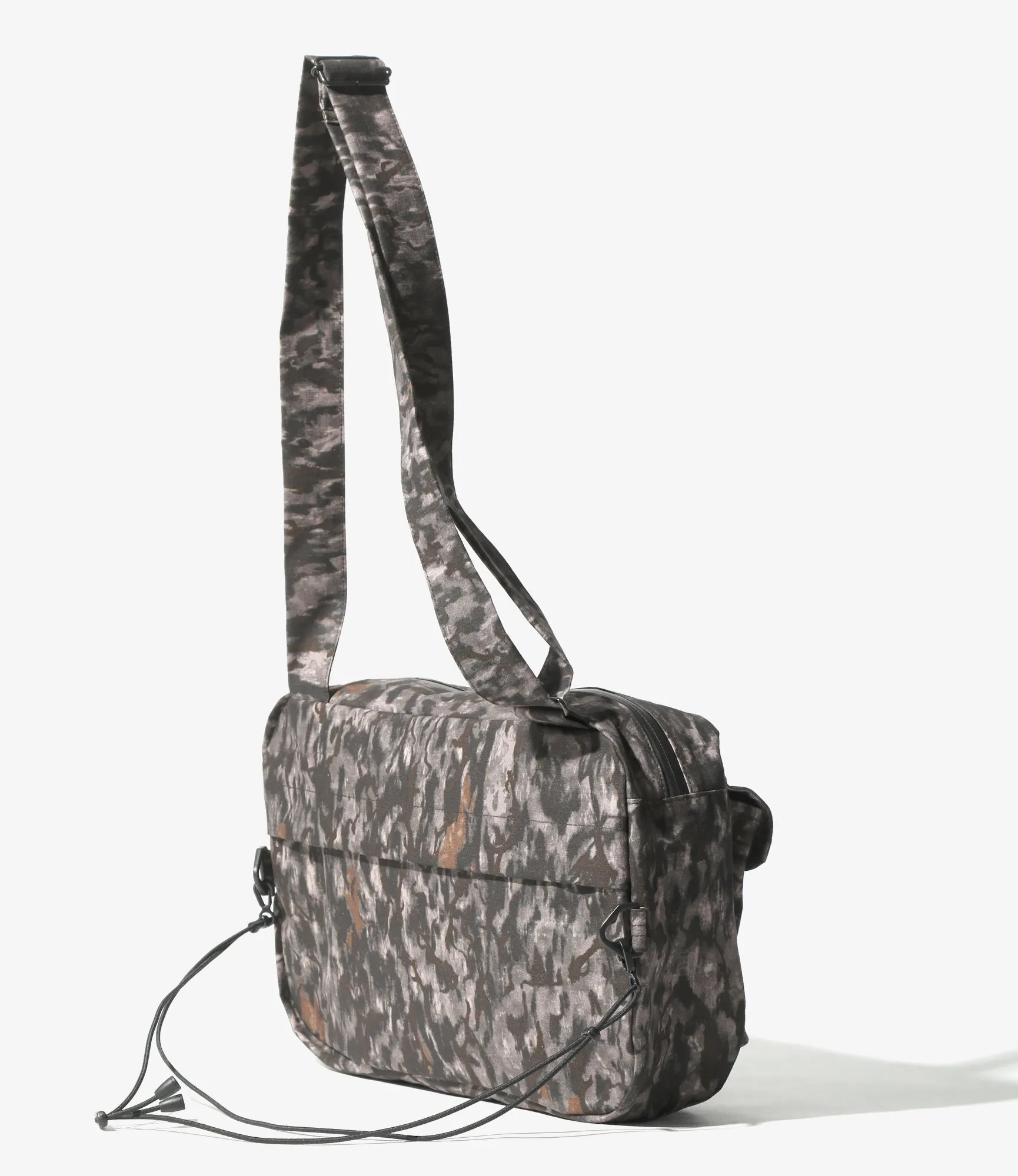 River Trek Bag –Horn Camo 3-Layer Ripstop