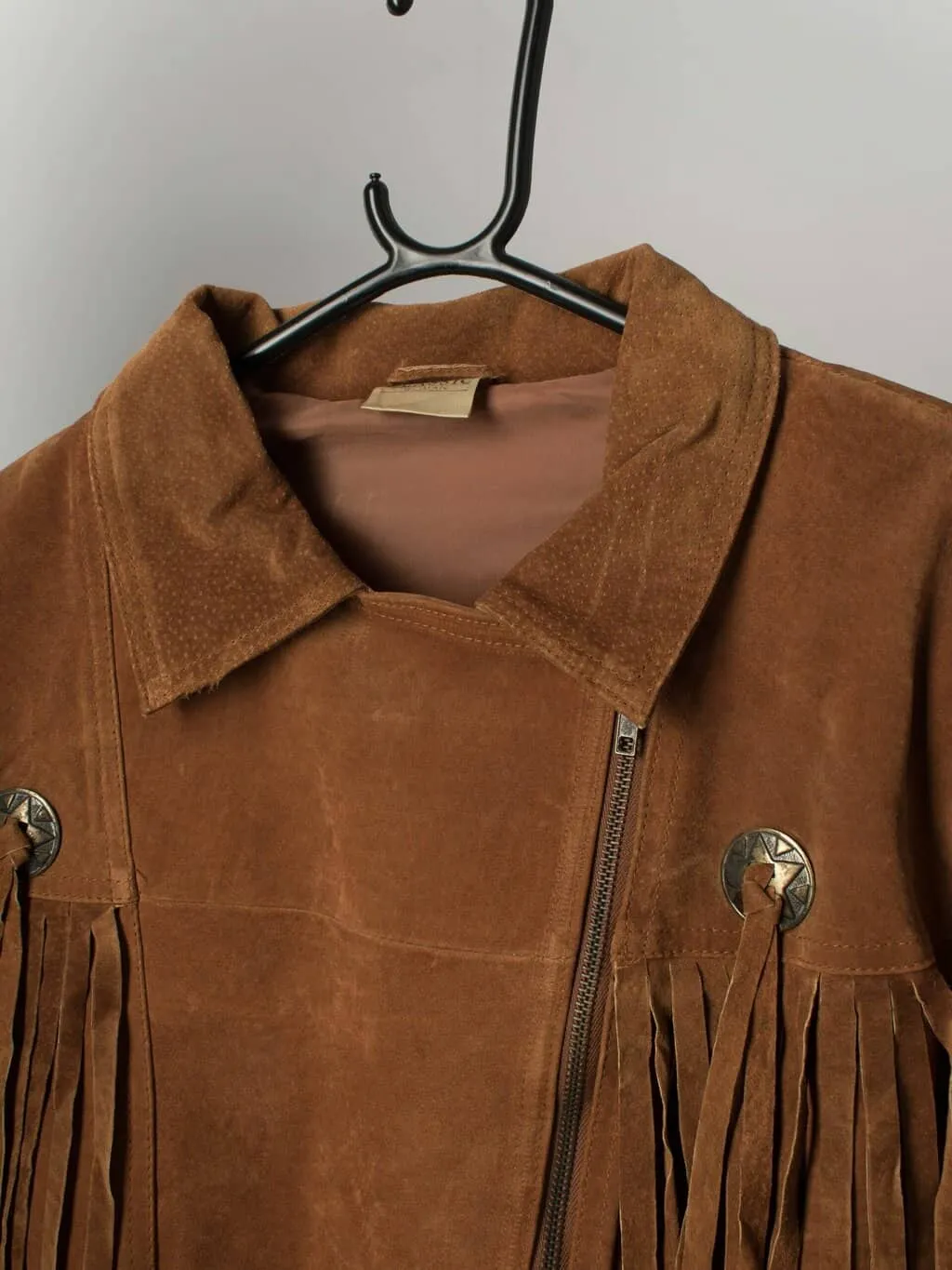 Vintage suede jacket tan brown with belt and fringe details 1980s Western inspired – Small