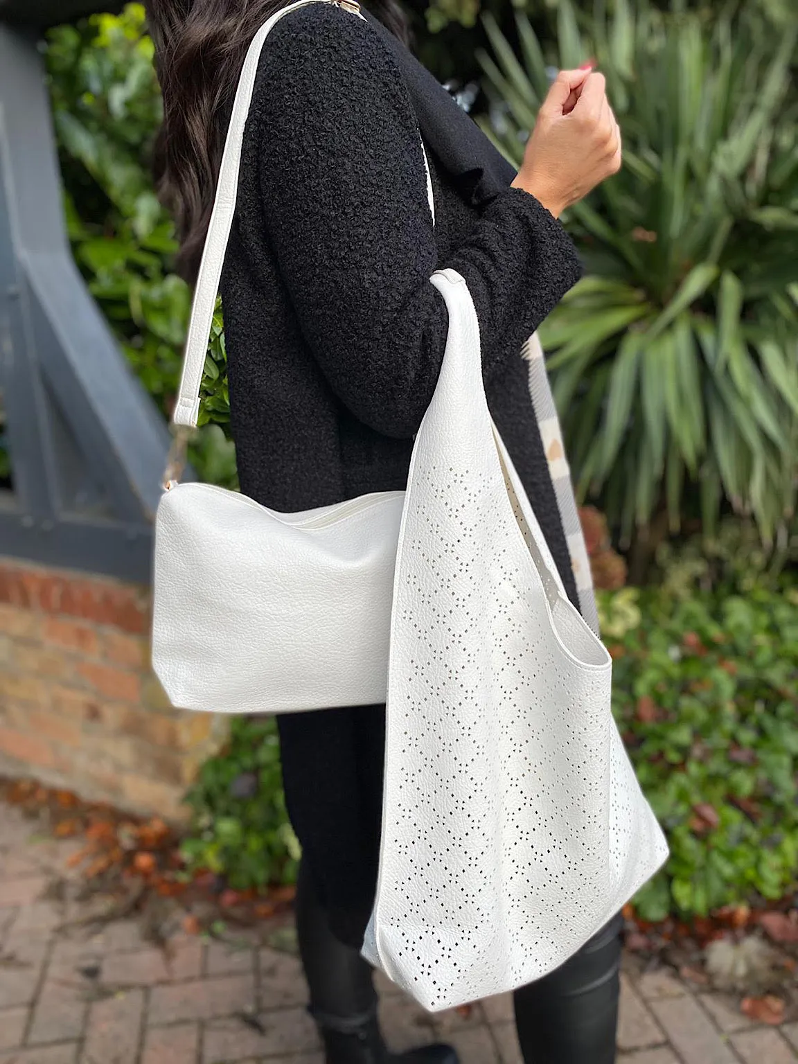 White Diamond Pattern Slouch Bag Set